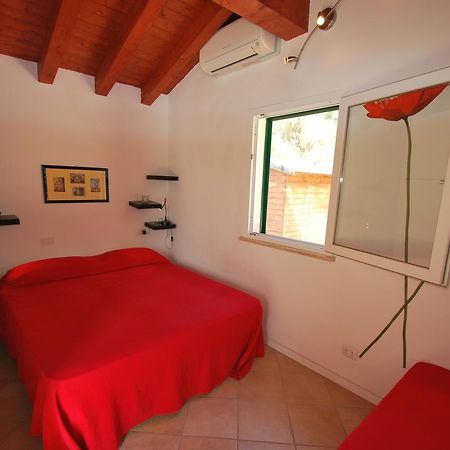 Villetta Ciclamino Casa Alzi Dış mekan fotoğraf
